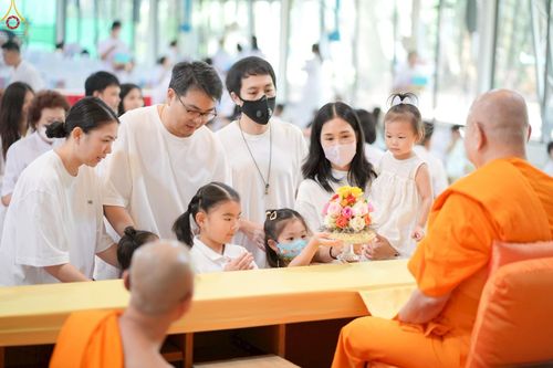 ภาพ No.248265:วันอาทิตย์ที่ 21 กันยายน พ.ศ. 2568 พิธีตักบาตร, พิธีทอดผ้าป่าบำรุงธุดงคสถานล้านนา, พิธีถวายกองทุนการศึกษาพระบาลี, พิธีถวายสลากภัตเป็นสังฆทาน เนื่องในโอกาสครบรอบ 39 ปี ธุดงคสถานล้านนา ณ ธุดงคสถานล้านนา อ.สันทราย จ.เชียงใหม่