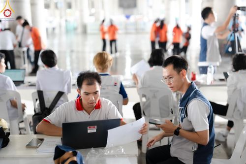 ภาพ No.59349:การอบรมอาสาสมัคร  เตรียมงานและจัดถวายภัตตาหาร แด่พระสังฆาธิการ 10,000 กว่าวัดทั่วประเทศ ในวันที่ 21-22 เมษายน พ.ศ.2567 เพื่องานวันคุ้มครองโลก จัดโดย ชมรมพุทธศาสตร์สากลฯ