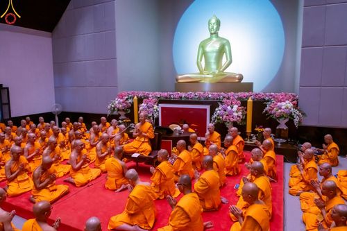 ภาพ No.162335:วันมหาปวารณาออกพรรษา วันพฤหัสบดีที่ 17 ตุลาคม พ.ศ. 2567 (ขึ้น 15 ค่ำ เดือน 11 ) ณ อุโบสถ วัดพระธรรมกาย