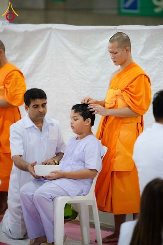 ภาพ No.143817:พิธีปลงผมยุวธรรมทายาท โครงการสามเณรโรงเรียนนานาชาติ รุ่นที่  13 ณ วิหารคด คอร์ 9 วัดพระธรรมกาย วันอาทิตย์ที่ 7 กรกฎาคม พ.ศ. 2567