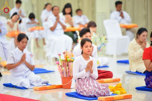 ภาพ No.171626:พิธีทอดกฐิน ณ ศูนย์ปฏิบัติธรรมและศูนย์อบรมเยาวชนเพชรบุรี ในโครงการกฐินสามัคคีทั่วไทย 30,000 วัด บูชาธรรม 80 ปี หลวงพ่อธัมมชโย โดยคณะศิษยานุศิษย์วัดพระธรรมกาย วันที่ 27 ตุลาคม พ.ศ. 2567