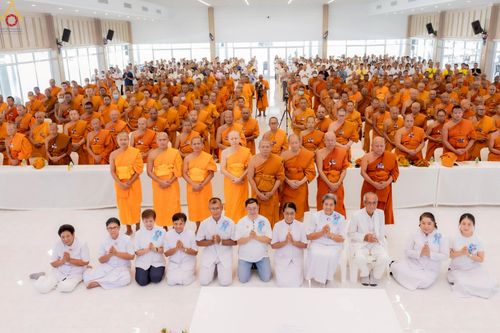 ภาพ No.235821:วันอังคารที่ 29 กรกฏาคม พ.ศ. 2568 สัมมนาคณะสงฆ์ เพื่อฟื้นฟูพระพุทธศาสนา  ภาคใต้ (สงขลา สตูล พัทลุง ปัตตานี)   โครงการทอดกฐิน 30,000 วัดทั่วไทย  ประจำปีพุทธศักราช 2568 ณ ศูนย์ปฏิบัติธรรมภาคใต้ จ.สงขลา