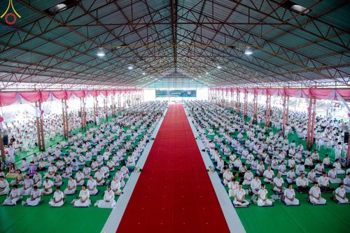 ภาพ No.91596:พิธีทอดผ้าป่า สร้างลานเอนกประสงค์พญานาค 4 ตระกูล จุดประทีปโคมลาน ถวายเป็นพุทธบูชา  สร้างความสว่างไสวให้กับแผ่นดินด้วยแสงธรรม วันอาทิตย์ที่ 29 ตุลาคม พ.ศ. 2566 ณ พุทธอุทยานนานาชาติ จังหวัดหนองคาย