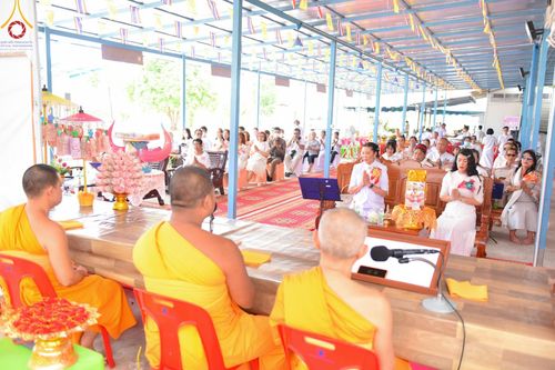 ภาพ No.143003:พิธีทอดผ้าป่าสามัคคีเพื่อสมทบทุนสร้างหอฉัน ๑๑๓ ปี  คุณยายอาจารย์มหารัตนอุบาสิกาจันทร์ขนนกยูง ครั้งที่ ๙ วันอาทิตย์ที่ ๓๐  มิถุนายน พ.ศ. ๒๕๖๗ ณ ศูนย์การศึกษาจอมบึง ต.รางบัว อ.จอมบึง จ.ราชบุรี