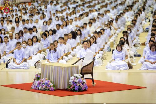 ภาพ No.209535:วันอาทิตย์ที่ 2 มีนาคม พ.ศ. 2568 พิธีบูชาข้าวพระ ณ สภาธรรมกายสากล วัดพระธรรมกาย