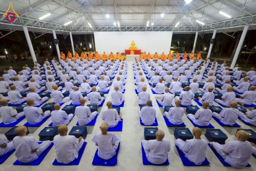 ภาพ No.275951:วันที่ 26-30 พฤศจิกายน พ.ศ. 2568 ทีมพระพี่เลี้ยงตั้งรับ รายงานตัวโครงการบวชบูชาธรรมมหาปูชนียาจารย์ ณ ศูนย์ปฏิบัติธรรมบุรีรัมย์