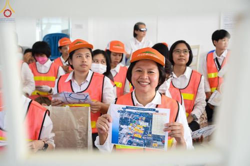 ภาพ No.110846:V.9 กล้าเก่ง การเตรียมงาน เก็บงาน การรับบุญของเจ้าหน้าที่หน่วยงานต่างๆ เพื่อโครงการธรรมยาตรา กตัญญูบูชามหาปูชนียาจารย์ พระมงคลเทพมุนี (สด จนฺทสโร) พระผู้ปราบมาร อนุสรณ์สถาน 7 แห่ง ปีที่ 12 ระหว่างวันที่ 2 - 31 มกราคม พ.ศ.2567