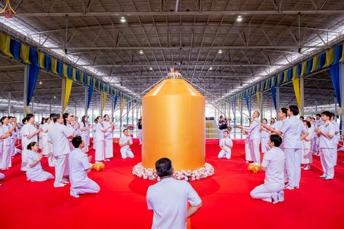 ภาพ No.246166:วันอาทิตย์ที่ 14 กันยายน พ.ศ. 2568 งานบุญวันอาทิตย์ พิธีจุดเทียนใจ ไฟนิรันด์ อนันตชัย ณ วัดพระธรรมกาย จ.ปทุมธานี