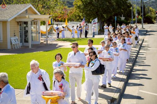 ภาพ No.255632:วันที่ 12 ตุลาคม พ.ศ. 2568 พิธีทอดกฐินสามัคคี  ณ วัดพระธรรมกายซิลิคอนวัลเลย์  สหรัฐอเมริกา 