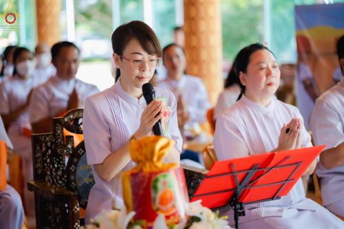 ภาพ No.166751:พิธีทอดกฐิน ณ วัดเขาดินมังกรทอง อ.บ่อทอง จ.ชลบุรี  ในโครงการกฐินสามัคคีทั่วไทย 30,000 วัด บูชาธรรม 80 ปี หลวงพ่อธัมมชโย โดยคณะศิษยานุศิษย์วัดพระธรรมกาย วันที่ 23 ตุลาคม พ.ศ. 2567