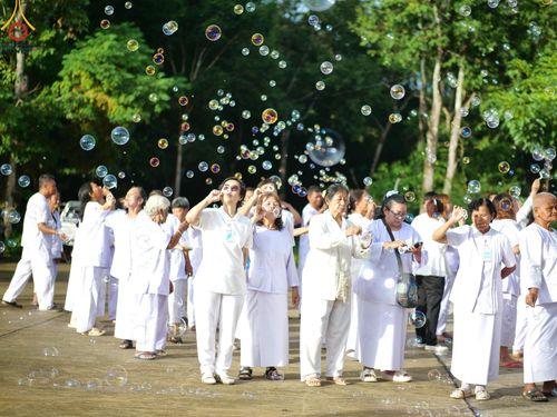 ภาพ No.157559:โครงการ อุบาสกแก้ว อุบาสิกาแก้ว รุ่นที่ 3 ตัวแทนทอดกฐินสามัคคีทั่วไทย 30,000 วัด ระหว่างวันที่ 20-22 กันยายน พ.ศ. 2567 ณ ศูนย์ปฏิบัติธรรมจันทบุรี