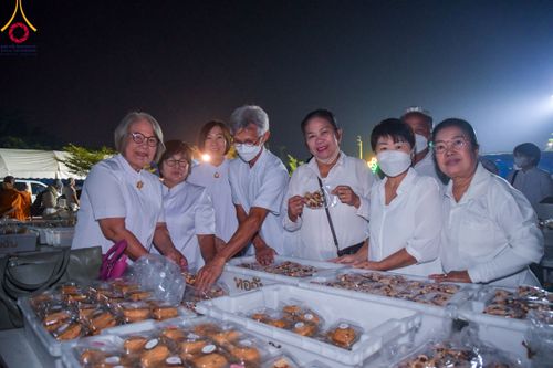 ภาพ No.114477:พิธีถวายภัตตาหารเป็นสังฆทาน แด่คณะพระธรรมยาตรา ปีที่ 12 วันที่ 18 มกราคม พ.ศ. 2567 ณ วัดโบสถ์(บน) บางคูเวียง จ.นนทบุรี