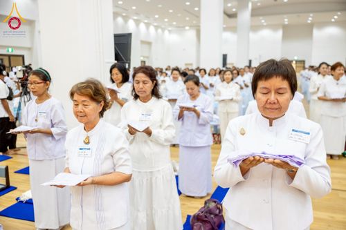 ภาพ No.221857:โครงการปฏิบัติธรรมอบรมศีลธรรม “บวชอุบาสิกาแก้ว” ถวายเป็นพระราชกุศลแด่พระบาทสมเด็จพระเจ้าอยู่หัว เนื่องในโอกาสมหามงคล “วันฉัตรมงคล”  ระหว่างวันที่ 2 – 4 พฤษภาคม 2568  ณ อาคาร 115 ปี คุณยายอาจารย์ฯ