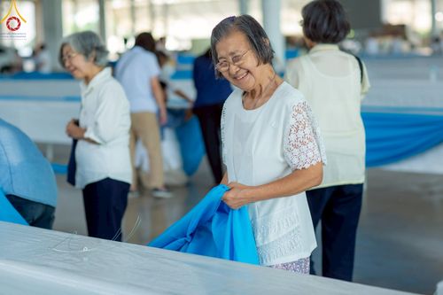 ภาพ No.218619:วันพฤหัสบดีที่ 17 เมษายน พ.ศ. 2568 การเตรียมงานในลานธรรม , สภาธรรมกายสากล , วิหารคด  เพื่องานวันคุ้มครองโลก 22 เมษายน พ.ศ. 2568