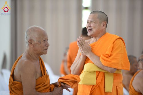 ภาพ No.230616:วันอาทิตย์ที่ 29 มิถุนายน พ.ศ. 2568 ศูนย์ปฏิบัติธรรมสระบุรี ได้จัดงานสัมนาคณะสงฆ์ โซนกลาง 2 (สระบุรี , อ่างทอง , สิงห์บุรี ) เพื่องานกฐินสามัคคี 30,000 วัดทั่วไทยเพื่อฟื้นฟูพระพุทธศาสนา ณ ศูนย์ปฏิบัติธรรมสระบุรี อ.พระพุทธบาท จ.สระบุรี