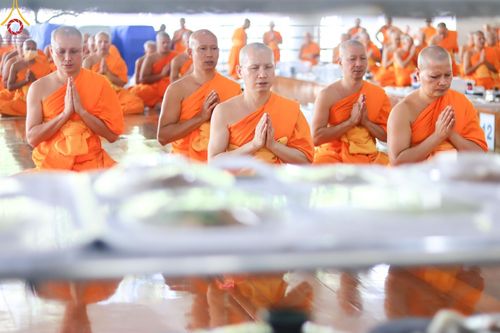 ภาพ No.177369:พิธีถวายภัตตาหารเมนูสวรรค์ และพิธีบุพเปตพลี ครั้งที่ 158 ร่วมอุทิศบุญแด่หมู่ญาติที่ล่วงลับไปแล้ว และสืบทอดอายุพระพุทธศาสนา ณ วัดพระธรรมกาย วันที่ 30 พฤศจิกายน พ.ศ.2567 (วันพระ แรม 15 ค่ำ เดือน 12)