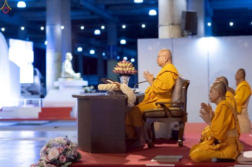 ภาพ No.241180:วันพุธที่ 27 สิงหาคม พ.ศ. 2568 พิธีฉลองชัยสวดมนต์ บทธัมมจักกัปปวัตตนสูตร ครบ 7,650,575,757 จบ ในวันธรรมชัย วัดพระธรรมกาย