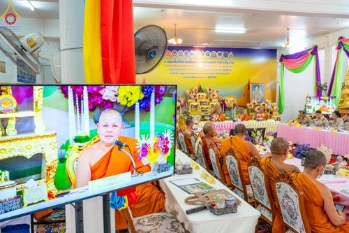 ภาพ No.88002:การลงพื้นที่ตรวจเยี่ยมและติดตามผลการดำเนินงาน โครงการสร้างความปรองดองสมานฉันท์ โดยใช้หลักธรรมทางพระพุทธศาสนา "หมู่บ้านรักษาศีล5" จังหวัดปทุมธานี