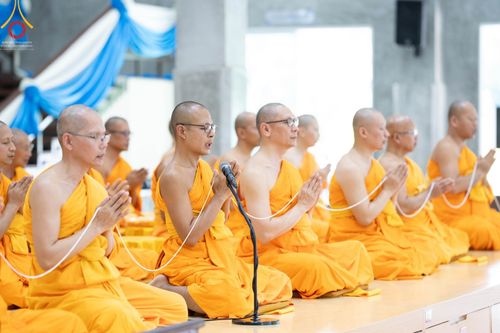 ภาพ No.86046:งานบุญครบรอบ 12 ปี ณ ศูนย์อบรมเยาวชนนครปฐม วันเสาร์ ที่ 19 สิงหาคม พ.ศ. 2566 พิธีทอดผ้าป่าบำรุงศูนย์ และพิธีเจริญพระพุทธมนต์ ฉลองหอฉันคุณยายฯ ประธานสงฆ์  พระมหาคมสัน  ธมฺมาสนฺโน ประธานบุญพิธี กัลฯสุนทรินทร์  จันทนา และคณะเจ้าภาพจังหวัดนครปฐม