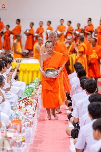 ภาพ No.228138:วันอาทิตย์ที่ 8 มิถุนายน พ.ศ. 2568 พิธีตักบาตรพระ 500 รูป ปีที่ 10 ณ ธุดงคสถานล้านนา อำเภอสันทราย จังหวัดเชียงใหม่