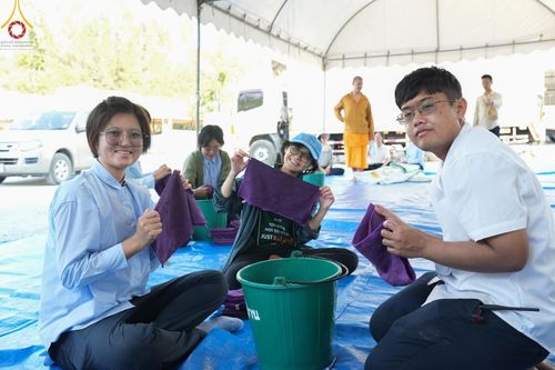 ภาพ No.109332:V.7 พลังใจ การเตรียมงาน เก็บงาน การรับบุญของเจ้าหน้าที่หน่วยงานต่างๆ เพื่อโครงการธรรมยาตรา กตัญญูบูชามหาปูชนียาจารย์ พระมงคลเทพมุนี (สด จนฺทสโร) พระผู้ปราบมาร อนุสรณ์สถาน 7 แห่ง ปีที่ 12 ระหว่างวันที่ 2 - 31 มกราคม พ.ศ.2567