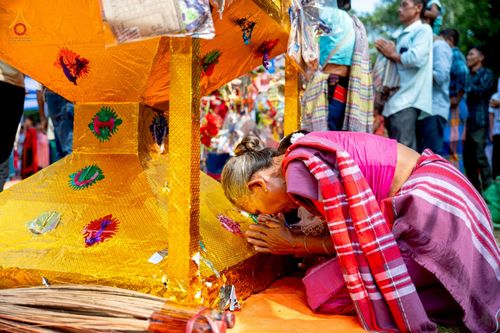 ภาพ No.257504:วันที่ 17 ตุลาคม พ.ศ. 2568 พิธีทอดกฐินสมทบวัดกัลยาณมิตรต่างประเทศ  บูชาธรรม 81 ปี หลวงพ่อธัมมชโย ณ ศูนย์ปฏิบัติธรรมไมตรีปูร์ เมืองคาร์การชารี ประเทศบังกลาเทศ 