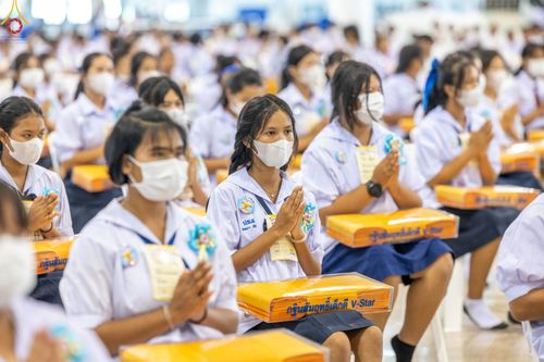 ภาพ No.89656:อบรมเชิงปฏิบัติการจัดกิจกรรมทอดกฐินสัมฤทธิ์ และพิธีมอบผ้าไตรประธานกฐินสัมฤทธิ์เด็กดี V-Star ประจำปีพุทธศักราช 2566  วันเสาร์ที่ 9 กันยายน พ.ศ. 2566 ณ สภาธรรมกายสากล วัดพระธรรมกาย จ.ปทุมธานี