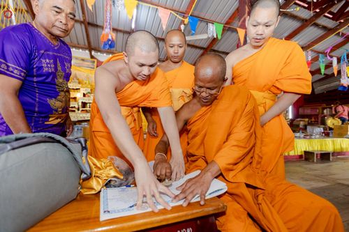 ภาพ No.269291:วันที่ 26 ตุลาคม พ.ศ. 2568 พิธีทอดกฐินสามัคคีทั่วไทย ณ วัดหนองอ้ายสา ต.แม่วงก์  อ.แม่วงก์ จ.นครสวรรค์ โดยคณะศิษยานุศิษย์ บูชาธรรม 81 ปี หลวงพ่อธัมมชโย