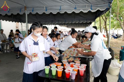 ภาพ No.180917:กิจกรรมวันรวมพลังเด็กดี V-Star ผู้นำฟื้นฟูศีลธรรมโลก ประจำปีพุทธศักราช 2567 จังหวัดสุพรรณบุรี ณ ศูนย์ปฏิบัติธรรมพระมงคลเทพมุนี อำเภอสองพี่น้อง จังหวัดสุพรรณบุรี วันที่ 21 พฤศจิกายน พ.ศ.2567