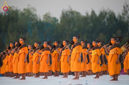 ภาพ No.116871:พระธรรมยาตราร่วมปฏิบัติธรรม และถ่ายภาพหมู่ประวัติศาสตร์ ปีที่ 12  วันที่ 21 มกราคม พ.ศ. 2567  ณ อนุสรณ์สถานบางปลา จ.นครปฐม