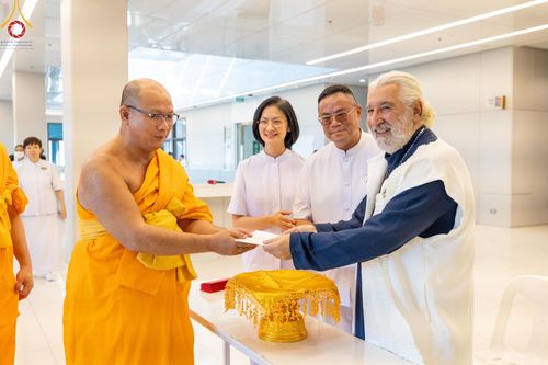 ภาพ No.63421:การสัมมนา World Peace Inner Peace : Lord Buddha 's Social Doctrine to resolve Global Issues ณ อาคาร 100 ปี คุณยายอาจารย์ฯ วัดพระธรรมกาย วันพฤหัสบดี ที่ 25 เมษายน พ.ศ. 2567