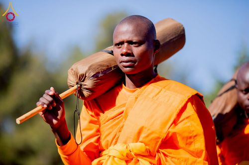 ภาพ No.232837:วันที่ 1 กรกฏาคม พ.ศ. 2568 Dhammayatra in South Africa 2025 ธรรมยาตราแอฟริกาใต้ — เส้นทางแห่งสติ สมาธิ และปัญญา ธรรมทายาทที่ได้อบรมโครงการบรรพชาอุปสมบทหมู่ครั้งที่ 2 ณ วัดพระธรรมกายโจฮันเนสเบิร์ก ประเทศแอฟริกาใต้