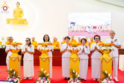 ภาพ No.274941:วันอาทิตย์ที่ 30 พฤศจิกายน พ.ศ. 2568 พิธีทอดผ้าป่า "สร้างองค์พระเจดีย์เพื่อสร้างสันติภาพโลก" ณ ศูนย์ปฏิบัติธรรมระยอง (บ้านช่องลม)