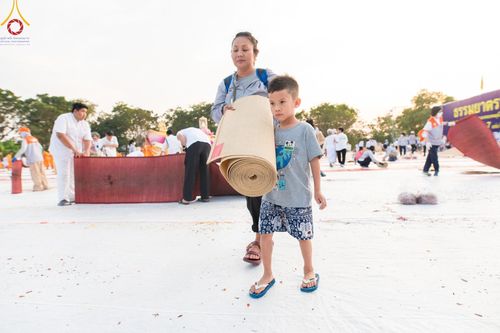 ภาพ No.113403:V.12 พลังหมู่ การเตรียมงาน เก็บงาน การรับบุญของเจ้าหน้าที่หน่วยงานต่างๆ เพื่อโครงการธรรมยาตรา ปีที่ 12 ระหว่างวันที่ 2 - 31 มกราคม พ.ศ. 2567