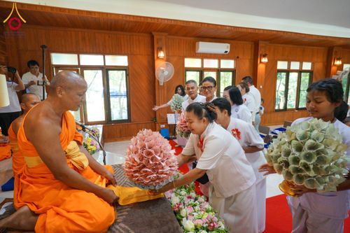 ภาพ No.167142:พิธีทอดกฐิน ณ พุทธอุทยานพรรัตนะแพร่ จ.แพร่ ในโครงการกฐินสามัคคีทั่วไทย 30,000 วัด บูชาธรรม 80 ปี หลวงพ่อธัมมชโย โดยคณะศิษยานุศิษย์วัดพระธรรมกาย วันที่ 22 ตุลาคม พ.ศ. 2567