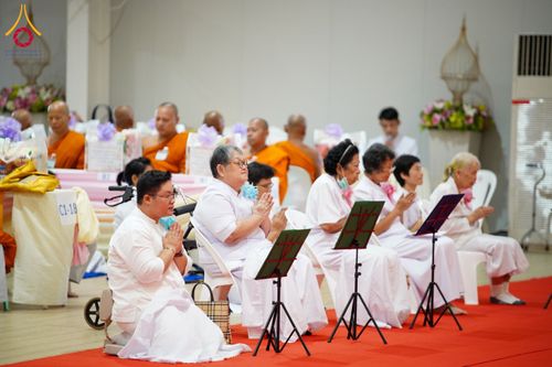 ภาพ No.149427:พิธีทักษิณานุปทานแด่บรรพชนตระกูลผ่องสวัสดิ์ และหมู่ญาติที่ล่วงลับไปแล้ว ประจำปี ครั้งที่ 19 วันพฤหัสบดีที่ 22 สิงหาคม พ.ศ. 2567 ณ พระมหาเจดีย์ทัตตชีโว ศูนย์อบรมเยาวชนกาญจนบุรี