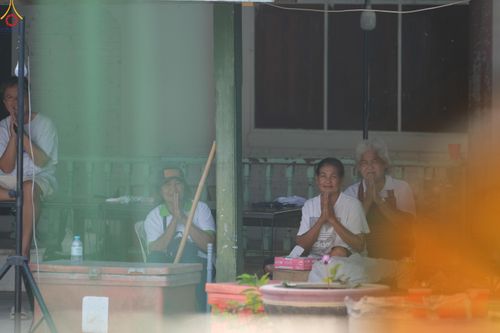 ภาพ No.287824:วันที่ 3 มกราคม พ.ศ. 2569 พิธีต้อนรับพระธรรมยาตรา ครั้งที่ 2 (ภาพชุดที่ 2) ในโครงการธรรมยาตรา กตัญญูบูชา มหาปูชนียาจารย์ พระมงคลเทพมุนี(สด จนฺทสโร) พระผู้ปราบมาร อนุสรณ์สถาน 7 แห่ง ปีที่ 14 ณ อนุสรณ์สถานมหาวิหารพระมงคลเทพมุนี (โลตัสแลนด์) อ.สองพี่น้อง จ.