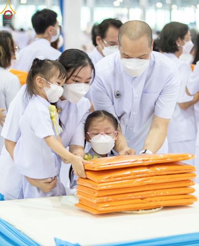 ภาพ No.46942:ประมวลภาพพิธีทอดผ้าป่าธรรมชัย ณ วัดพระธรรมกาย (5 มิถุนายน พ.ศ. 2565)