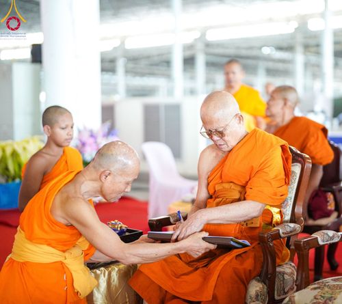 ภาพ No.100228:พิธีสอบธรรมสนามหลวง นักธรรมชั้นโท-เอก วันที่ 29 พฤศจิกายน - 2 ธันวาคม พุทธศักราช 2566 ณ สนามสอบวัดพระธรรมกาย จ.ปทุมธานี