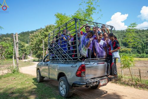 ภาพ No.93686:พิธีทอดกฐินสามัคคีทั่วไทย 5,000 วัด ณ ศูนย์อบรมเยาวชนสบเมย จ.แม่ฮ่องสอน วันที่ 10 พฤศจิกายน พ.ศ. 2566