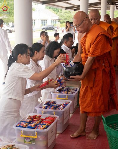 ภาพ No.142160:พิธีถวายสังฆทานแด่คณะสงฆ์ 323 วัด ปีที่ 20 ครั้งที่ 170 , พิธีมอบกองทุนหนุนแรงใจช่วยครูใต้ ปีที่ 17 ครั้งที่ 135 และพิธีทำบุญอุทิศส่วนกุศลให้ผู้วายชนม์ วันเสาร์ที่ 22 มิถุนายน พ.ศ.2567 ณ ศูนย์ปฏิบัติธรรมภาคใต้ อ.บางกล่ำ จ.สงขลา