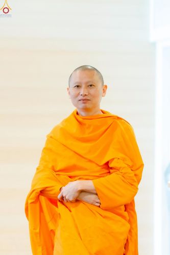 ภาพ No.229365:วันที่ 15 มิถุนายน พ.ศ. 2568 Meditation wisdom talks 2025 โดย พระอาจารย์ไมเคิล วีรธมฺโม และ พระอาจารย์นิค สนฺตจิตฺโต โดยมีผู้เข้าร่วมโครงการ เป็นชาวสวีเดนและชาวยุโรป จำนวน 30 ท่าน  ณ โรงแรม Radissonblu waterfront กรุงสตอกโฮล์ม ประเทศสวีเดน