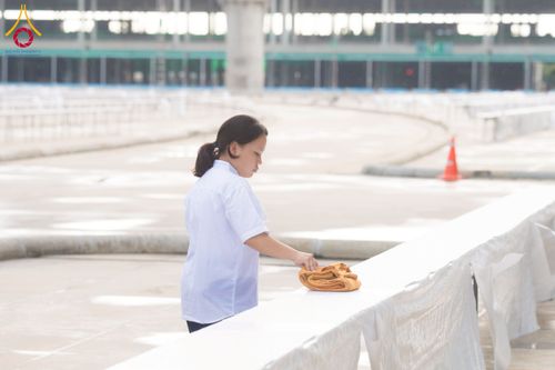 ภาพ No.217747:วันที่ 10-14 เมษายน พ.ศ. 2568 เจ้าหน้าที่อาสาสมัคร เตรียมงานวันคุ้มครองโลก ชุดที่ 2 วัดพระธรรมกาย จ.ปทุมธานี