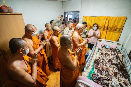 ภาพ No.88015:การลงพื้นที่ตรวจเยี่ยมและติดตามผลการดำเนินงาน โครงการสร้างความปรองดองสมานฉันท์ โดยใช้หลักธรรมทางพระพุทธศาสนา "หมู่บ้านรักษาศีล5" จังหวัดปทุมธานี