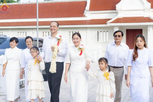 ภาพ No.162739:โครงการกฐินสามัคคีทั่วไทย 30,000 วัด บูชาธรรม 80 ปี หลวงพ่อธัมมชโย โดย คณะศิษยานุศิษย์วัดพระธรรมกาย ณ วัดโบสถ์บน จ.นนทบุรี วันที่ 19 ตุลาคม พ.ศ. 2567