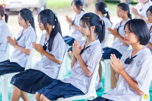 ภาพ No.236501:วันพุธที่ 30 กรกฏาคม  พ.ศ. 2568 พิธีถวายมหาสังฆทาน 81 วัด 81 ปี หลวงพ่อธัมชโย ครั้งที่ 2  ณ ศูนย์ปฏิบัติธรรมสวนผึ้ง ต.ท่าเคย อ.สวนผึ้ง จ.ราชบุรี