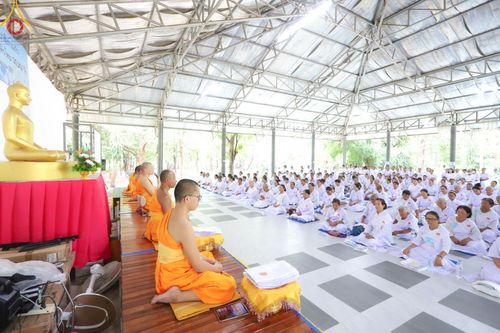 ภาพ No.155013:โครงการอุบาสกแก้ว อุบาสิกาแก้ว รุ่นที่ 2 ตัวแทนทอดกฐินสามัคคีทั่วไทย 30,000 วัด บูชาธรรม 80 ปี หลวงพ่อธัมมชโย จังหวัดบุรีรัมย์ ระหว่างวันที่ 13-15 กันยายน พ.ศ. 2567