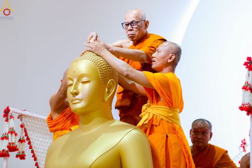 ภาพ No.89767:พิธีวางแผ่นจารึกชื่อ เพื่อนำไปประดิษฐานไว้ในฐานองค์พระประธาน เนื่องในโอกาสครบรอบ 10 ปี ศูนย์ปฏิบัติธรรมนครราชสีมา วันอาทิตย์ที่ 24 กันยายน พ.ศ. 2566