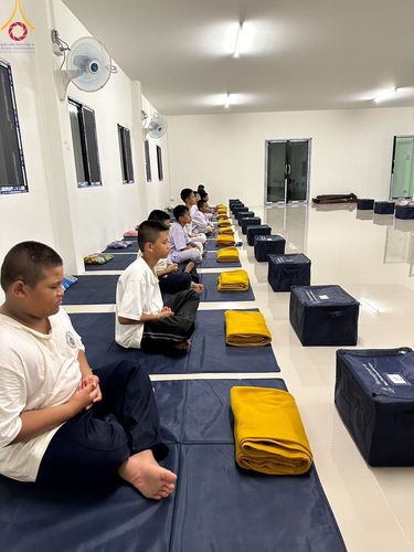 ภาพ No.133265:กิจวัตรกิจกรรมการฝึกตัวก่อนบวช และพิธีตัดปอยผมธรรมทายาท ณ ศูนย์ปฏิบัติธรรมและอบรมเยาวชนเมืองยะลา วันที่ 1-2 เมษายน พ.ศ. 2567