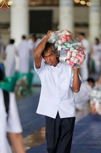 ภาพ No.150592:V.44 เพื่อพ่อ ภาพเตรียมงาน ปฎิบัติงาน ของเจ้าหน้าที่ อาสาสมัคร ทุกสถานะ เพื่อความสำเร็จ ในงานวันธรรมชัย วันอังคารที่ 27 สิงหาคม พ.ศ. 2567